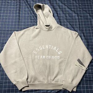 Fear-of-God-Essentials-Hoodie-Dusty-Beige---M-NEW